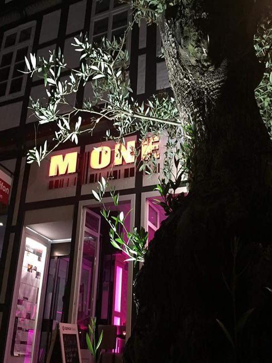 M-ONE Cafe-Bar-Restaurant